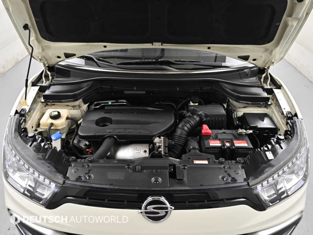 Ssangyong Tivoli - Vista 6