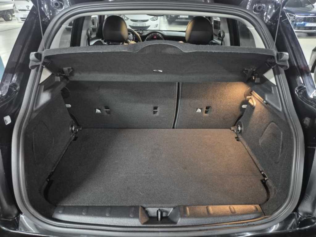 Mini Cooper - Vista 10