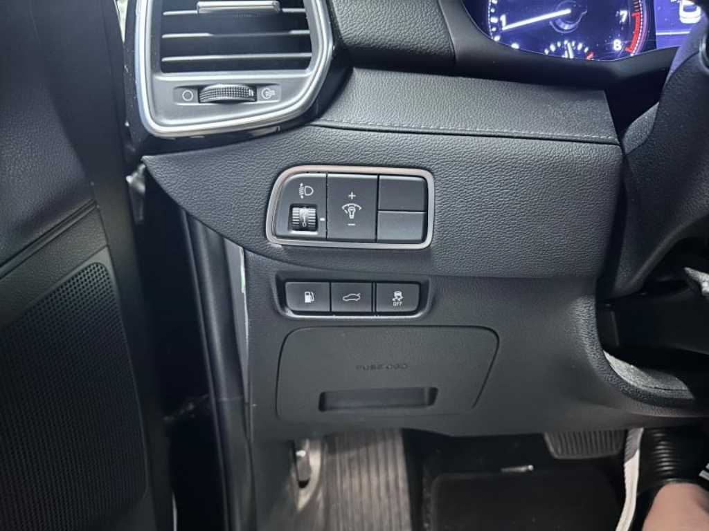 HYUNDAI Grandeur - Vista 12