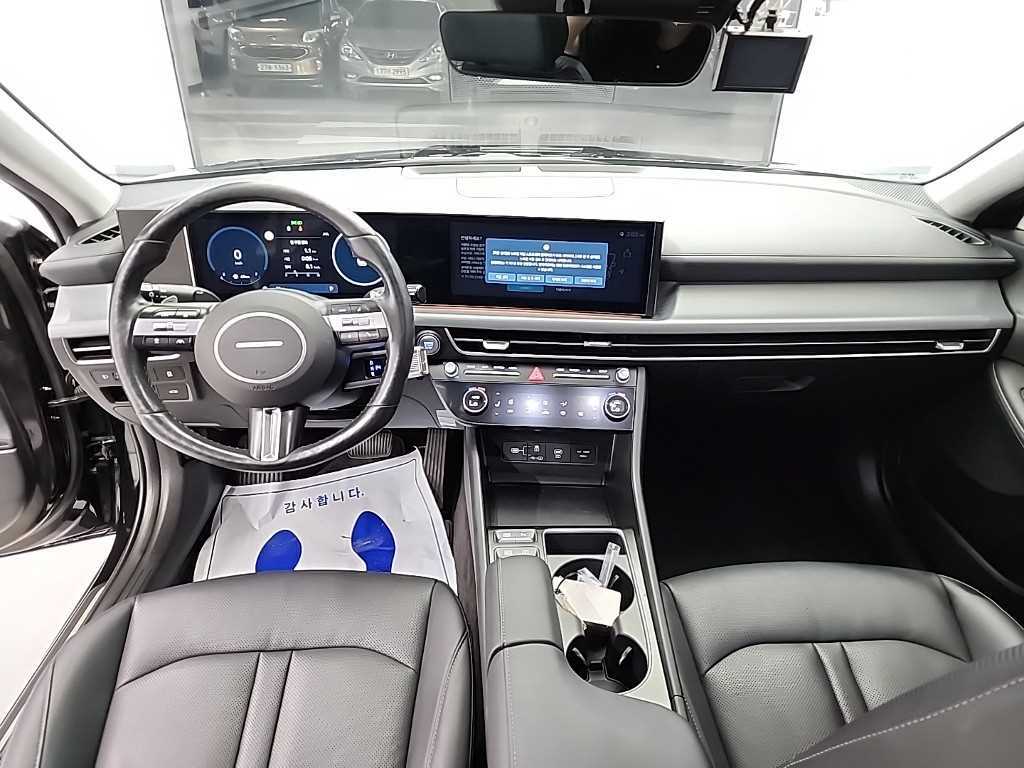 HYUNDAI Sonata - Vista 7