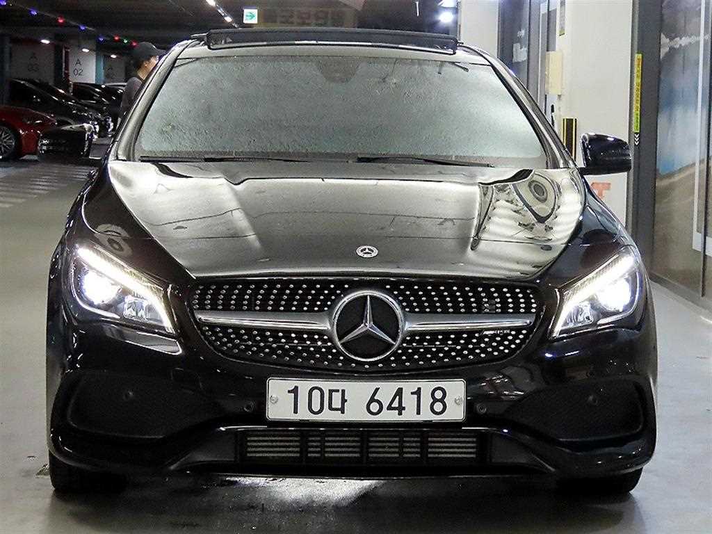 Mercedes Benz CLA Class - Vista 2