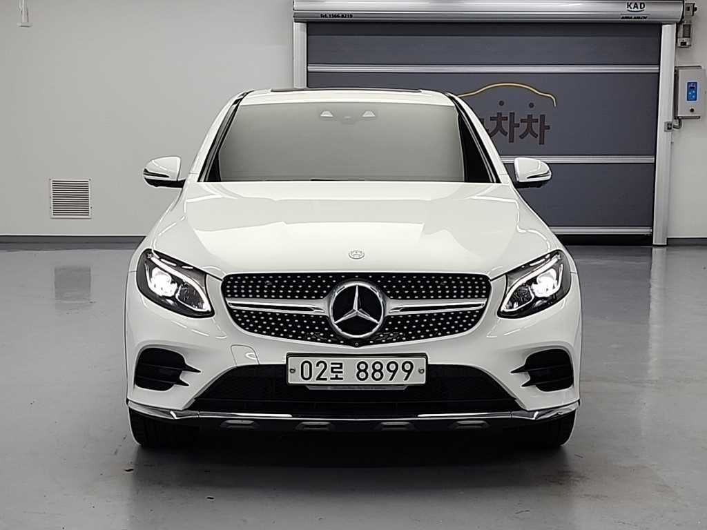 Mercedes Benz GLC Class - Vista 2