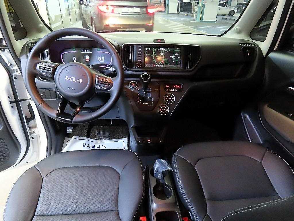 KIA Ray - Vista 10