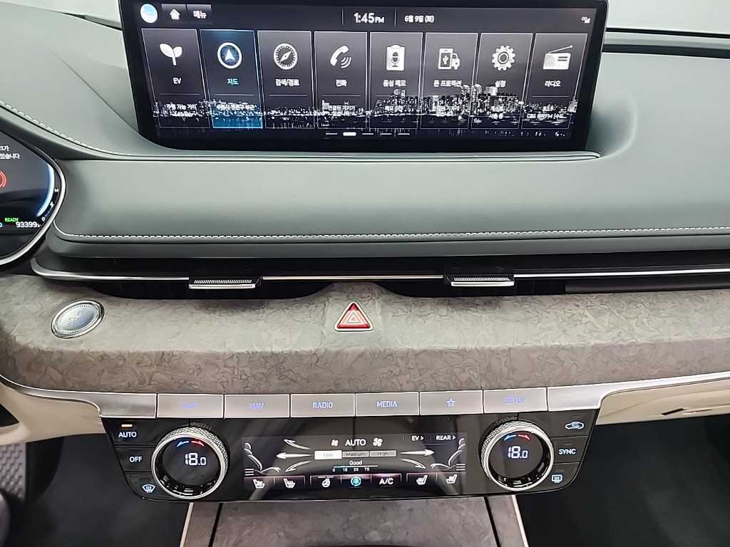 Genesis G80 - Vista 10