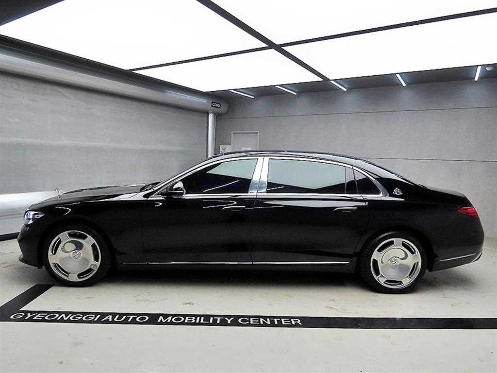 Mercedes Benz S Class - Vista 4