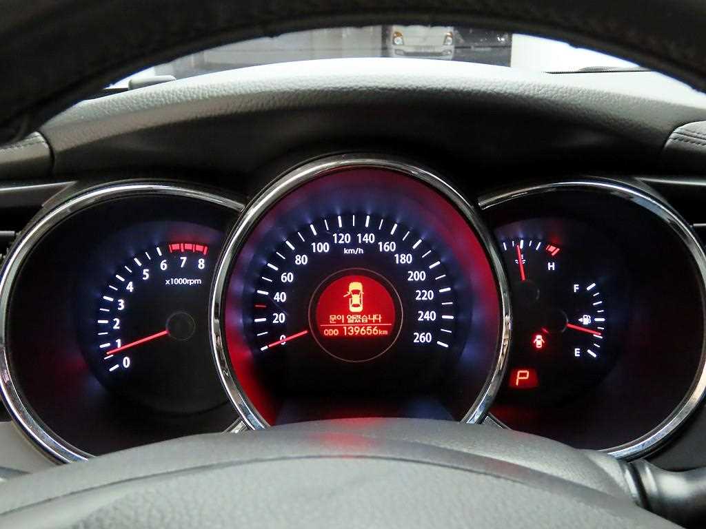 KIA K5 - Vista 6