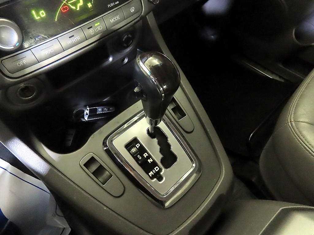 Ssangyong Korando - Vista 12