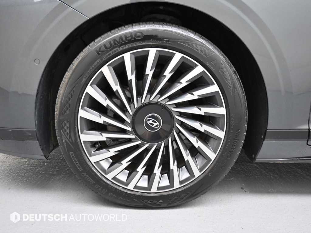 HYUNDAI Grandeur - Vista 5