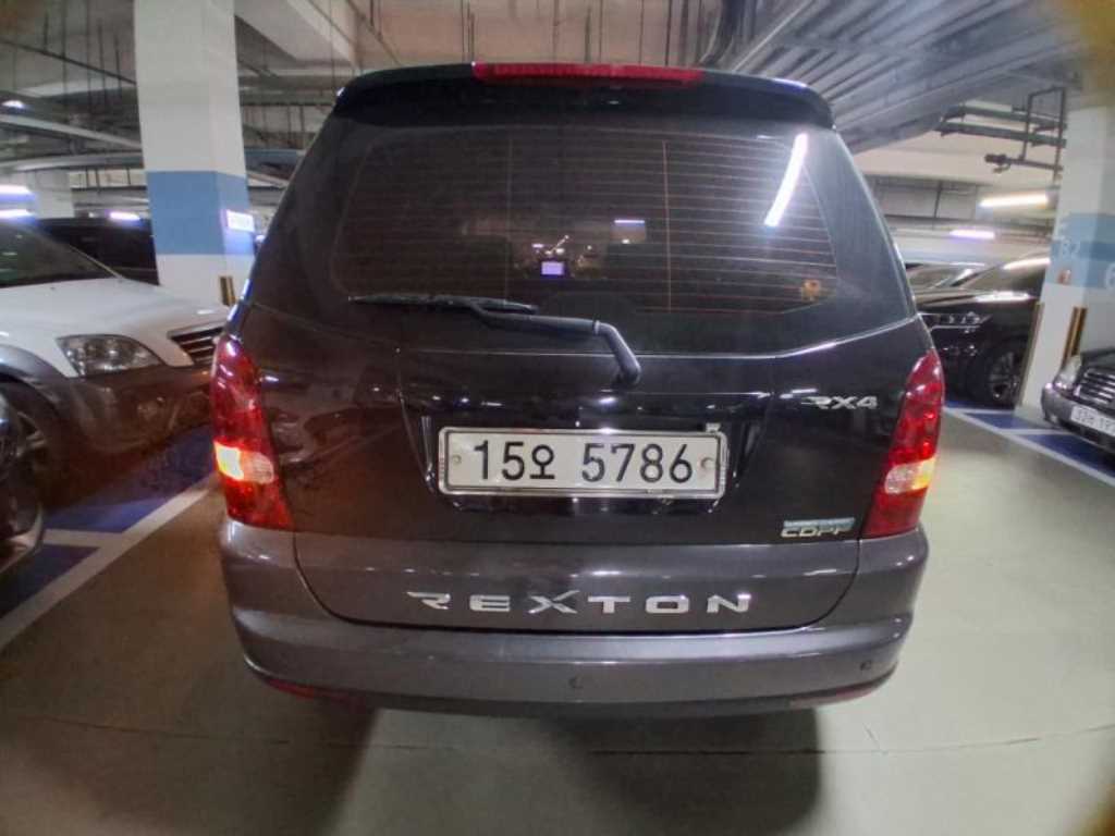 Ssangyong Rexton - Vista 5