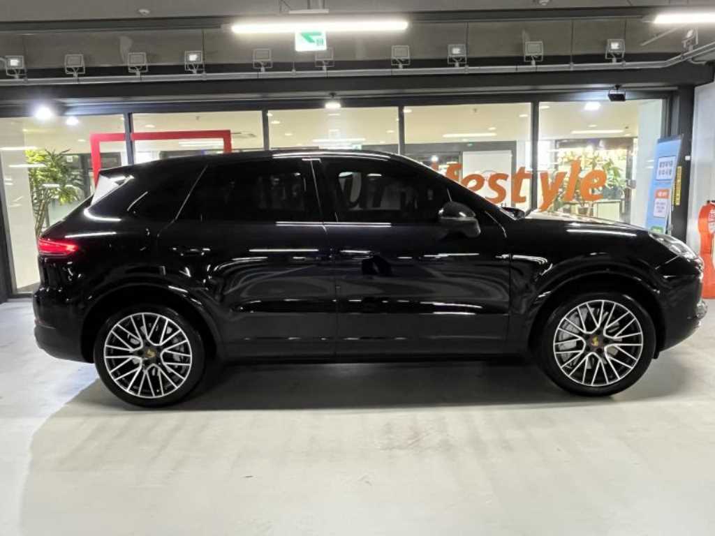 Porsche Cayenne - Vista 3