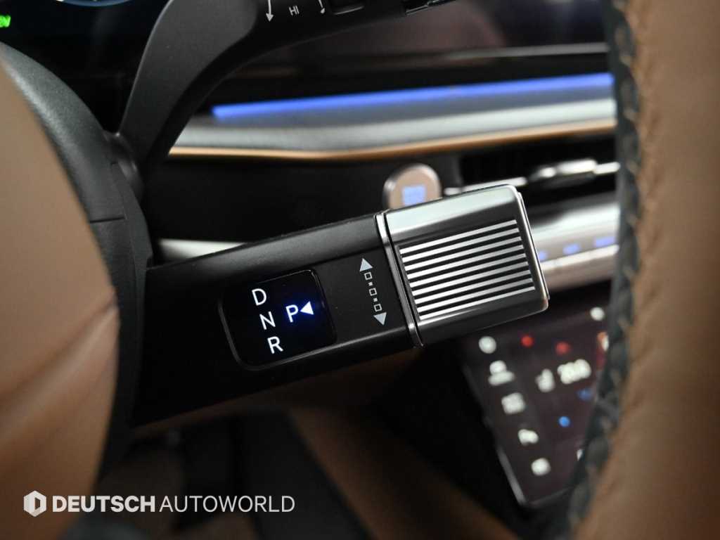 HYUNDAI Grandeur - Vista 9