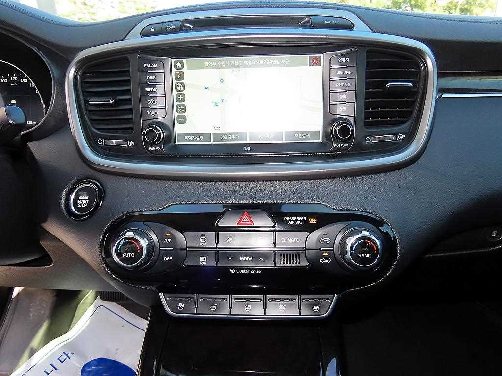 KIA Sorento - Vista 12