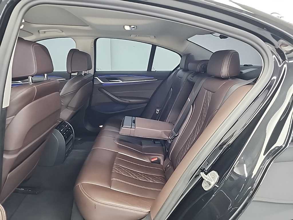 BMW 5 Series - Vista 12