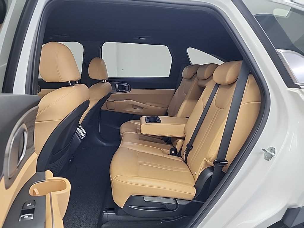 KIA Sorento - Vista 12