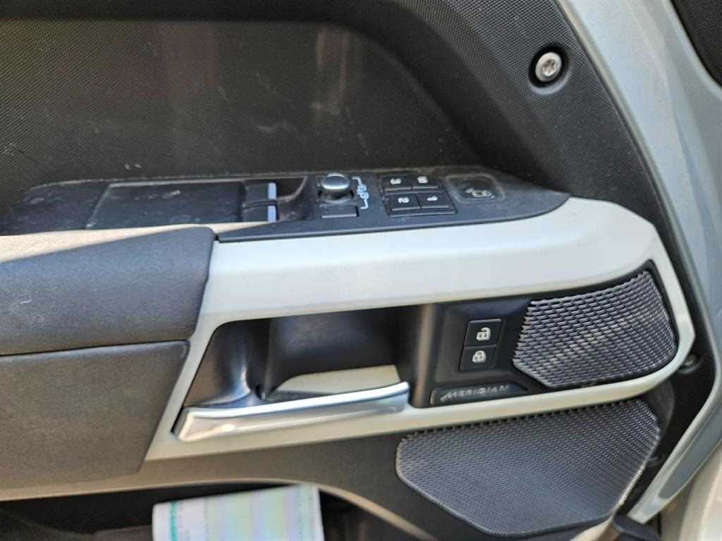 Land Rover Defender - Vista 9