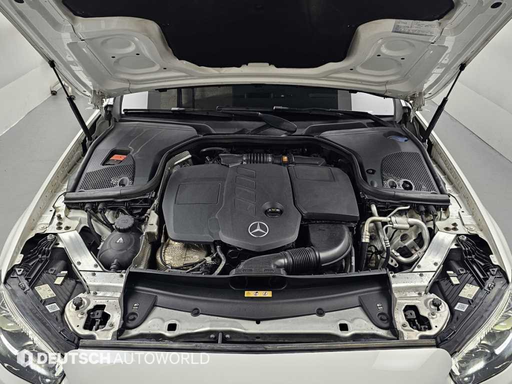 Mercedes Benz E class - Vista 6