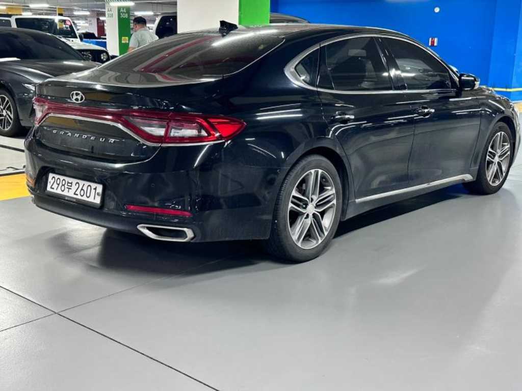 HYUNDAI Grandeur 2019 - Importación desde Corea - HF Imports Iquique - Foto 1