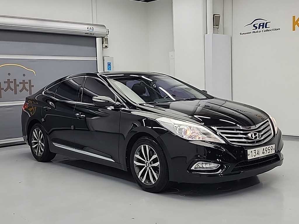 HYUNDAI Grandeur - Vista 4