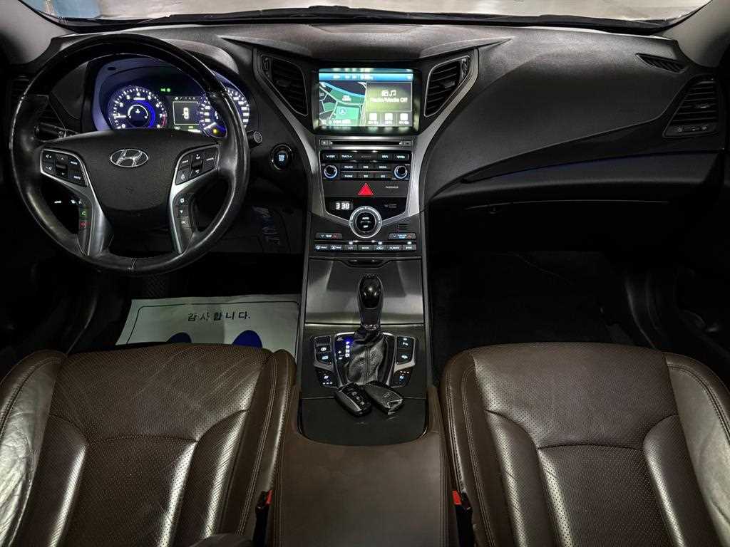 HYUNDAI Grandeur 2015 Negro - Importación desde Corea - HF Imports Iquique - Foto 15