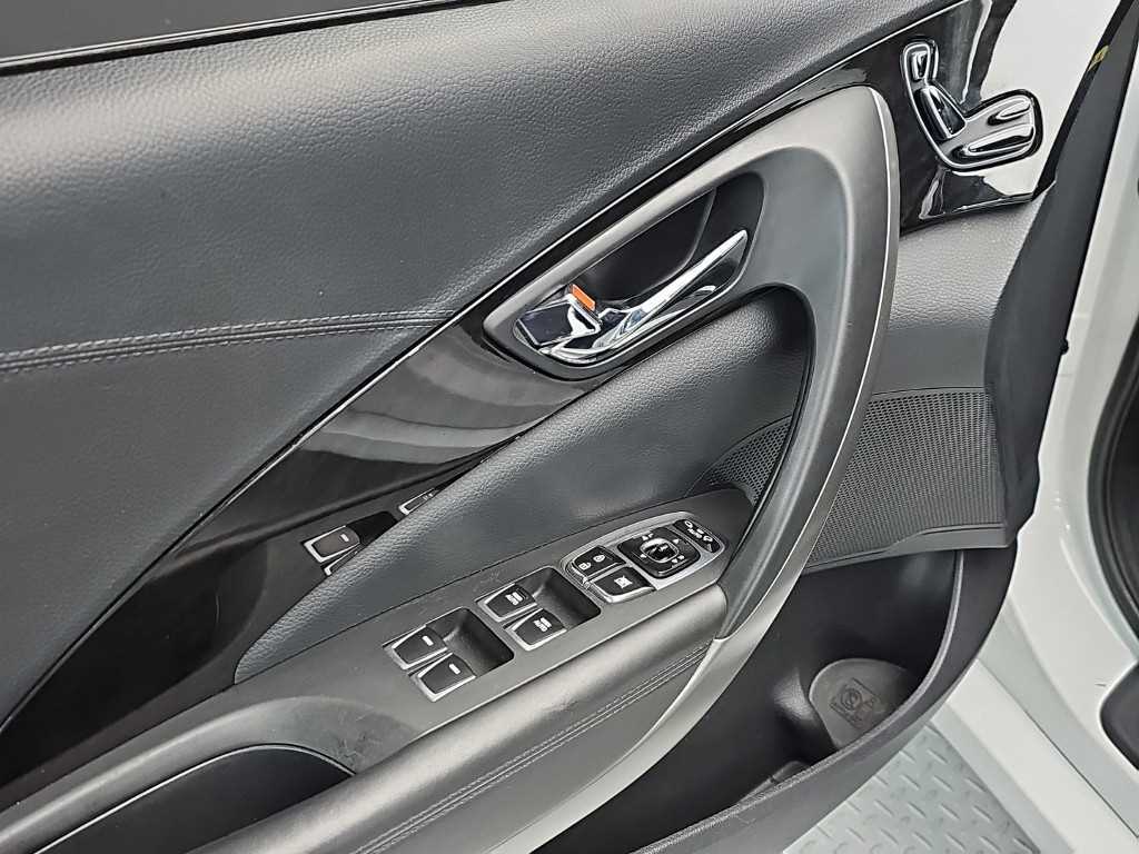 HYUNDAI Grandeur 2016 Blanco - Importación desde Corea - HF Imports Iquique - Foto 16