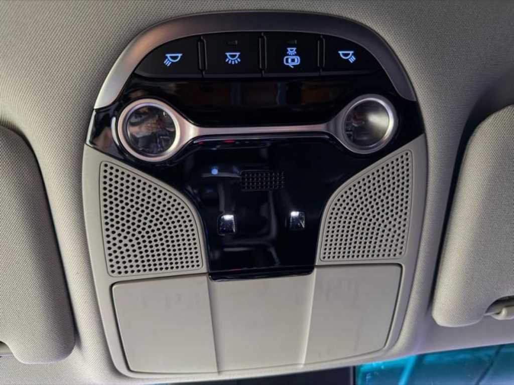 HYUNDAI Grandeur - Vista 12