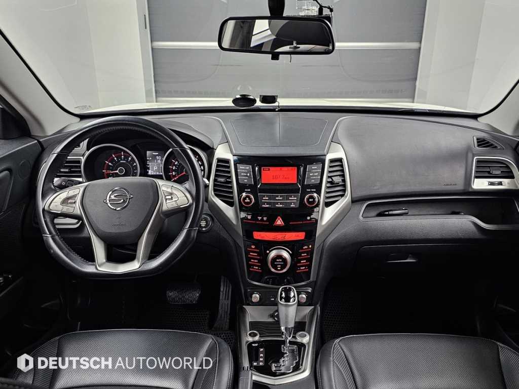 Ssangyong Tivoli - Vista 7