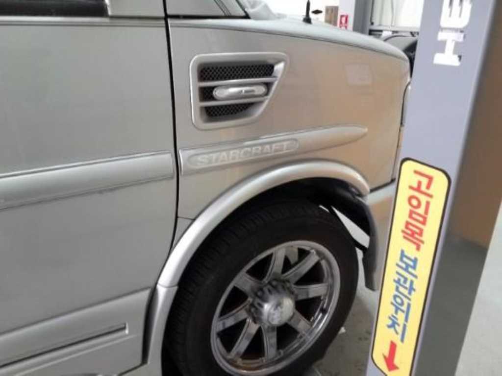 Chevrolet Express van - Vista 2