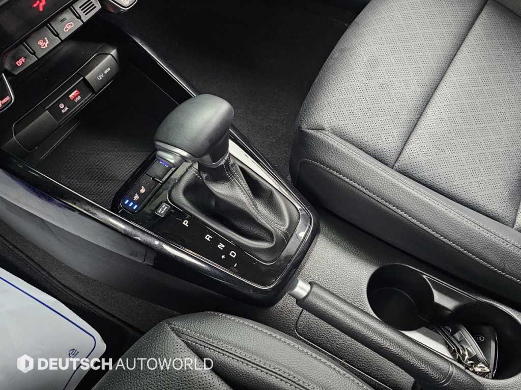KIA Stonic - Vista 9