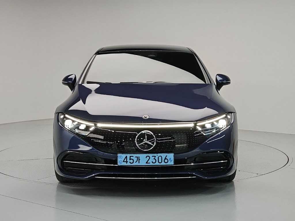 Mercedes Benz EQS - Vista 2