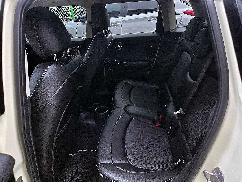 Mini Cooper - Vista 6