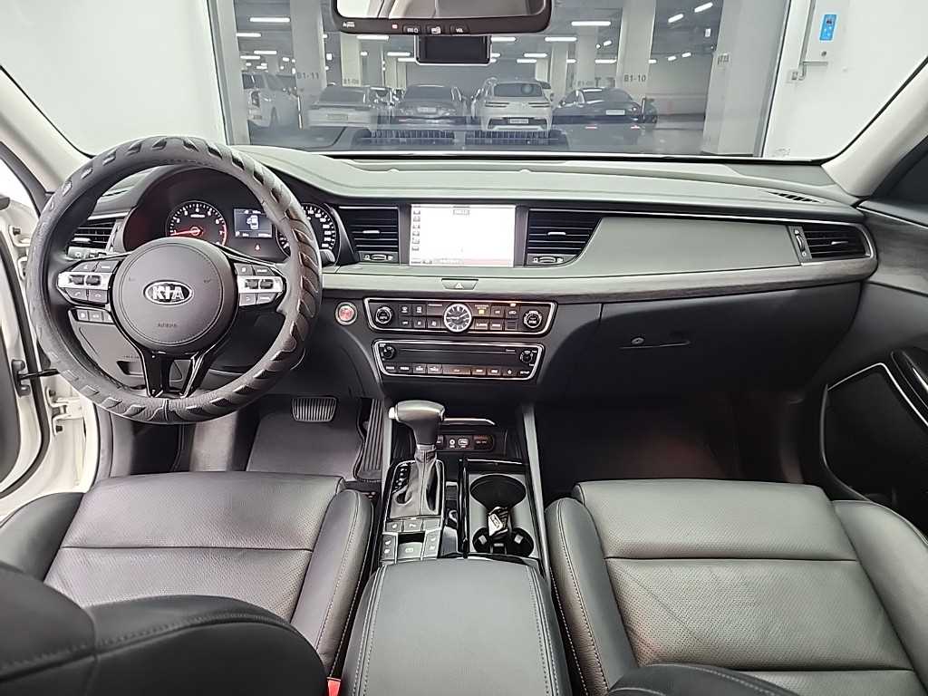 KIA K7 - Vista 7