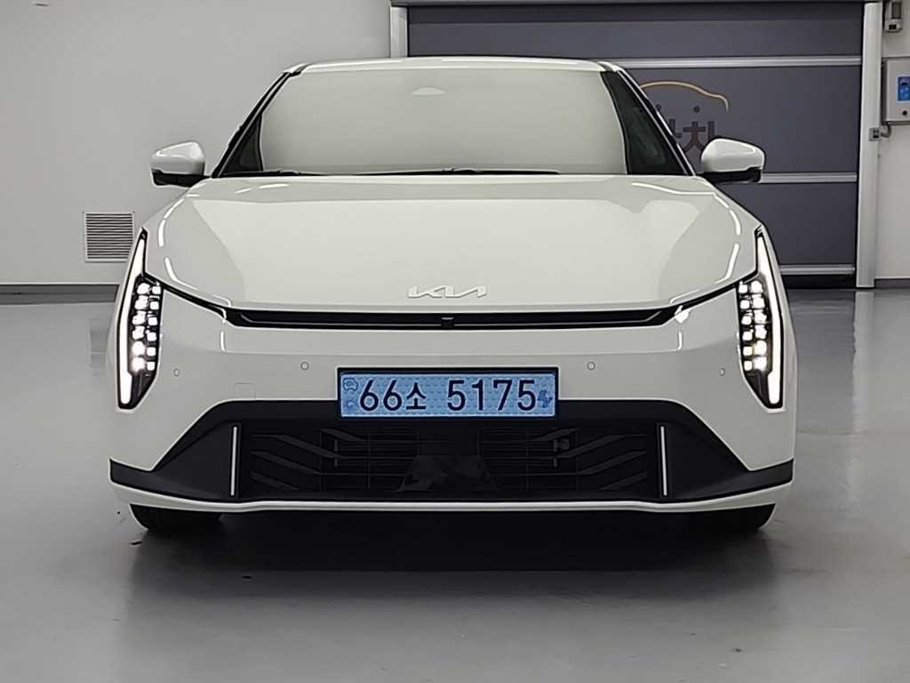 KIA EV4 - Vista 2