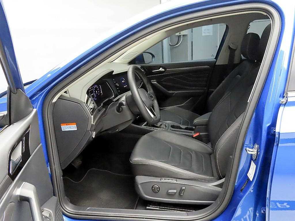 Volkswagen Jetta - Vista 5