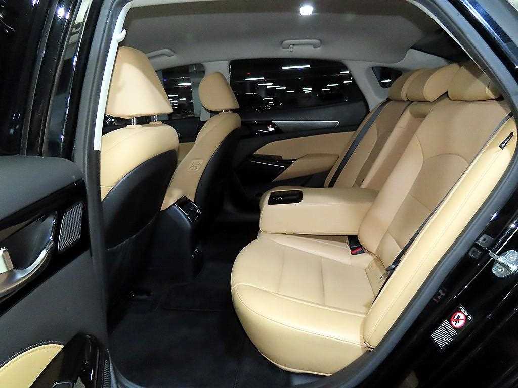 KIA K7 - Vista 7