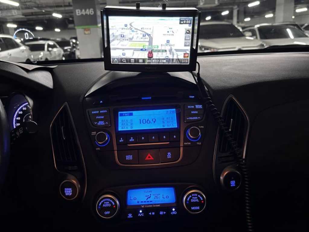 HYUNDAI Tucson 2014 Negro - Importación desde Corea - HF Imports Iquique - Foto 13