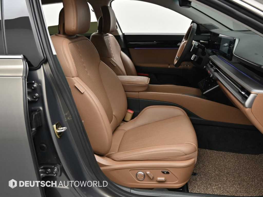 HYUNDAI Grandeur - Vista 10