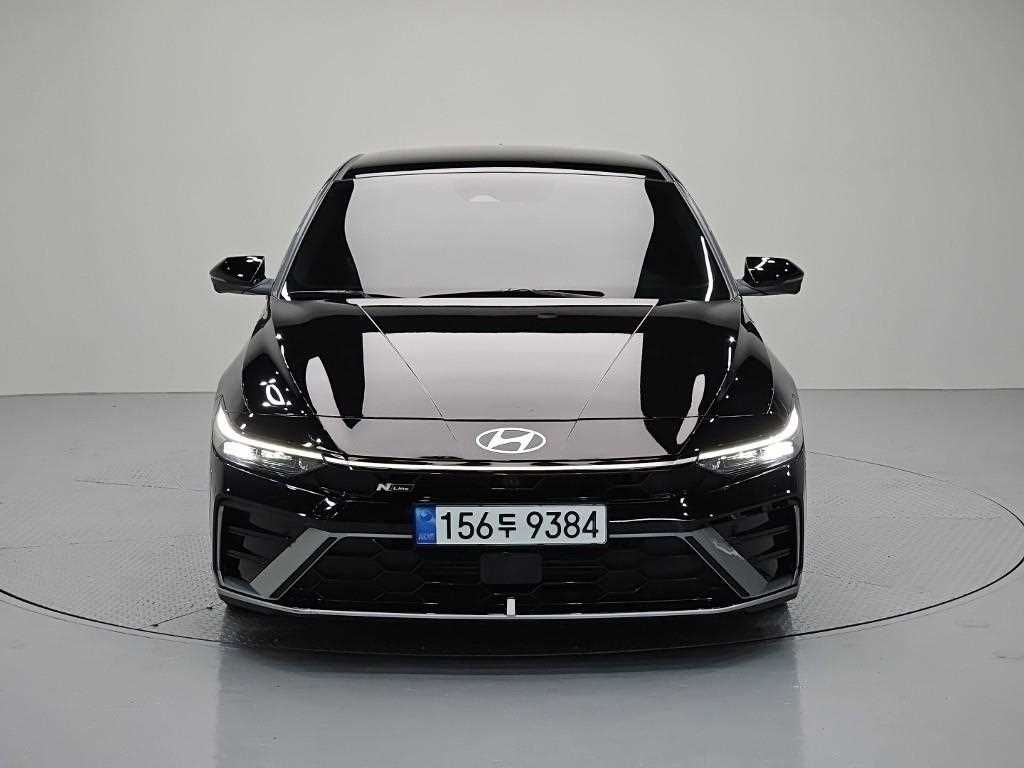 HYUNDAI Avante - Vista 2