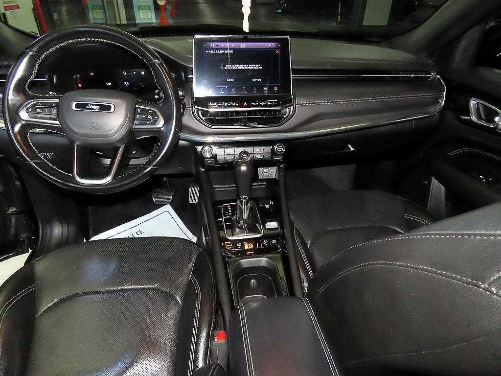 Jeep Compass - Vista 10