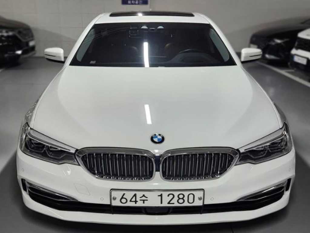 BMW 5 Series 2018 Blanco - Importación desde Corea - HF Imports Iquique - Foto 1