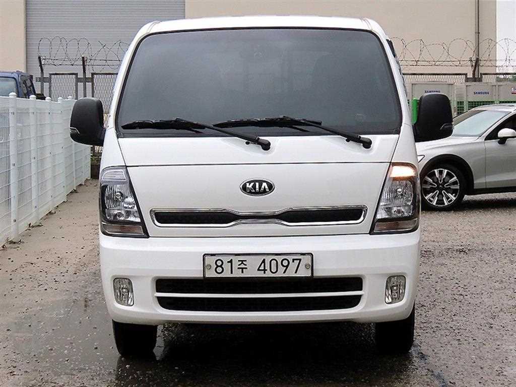 Small Truck Cargo (small) - Vista 2