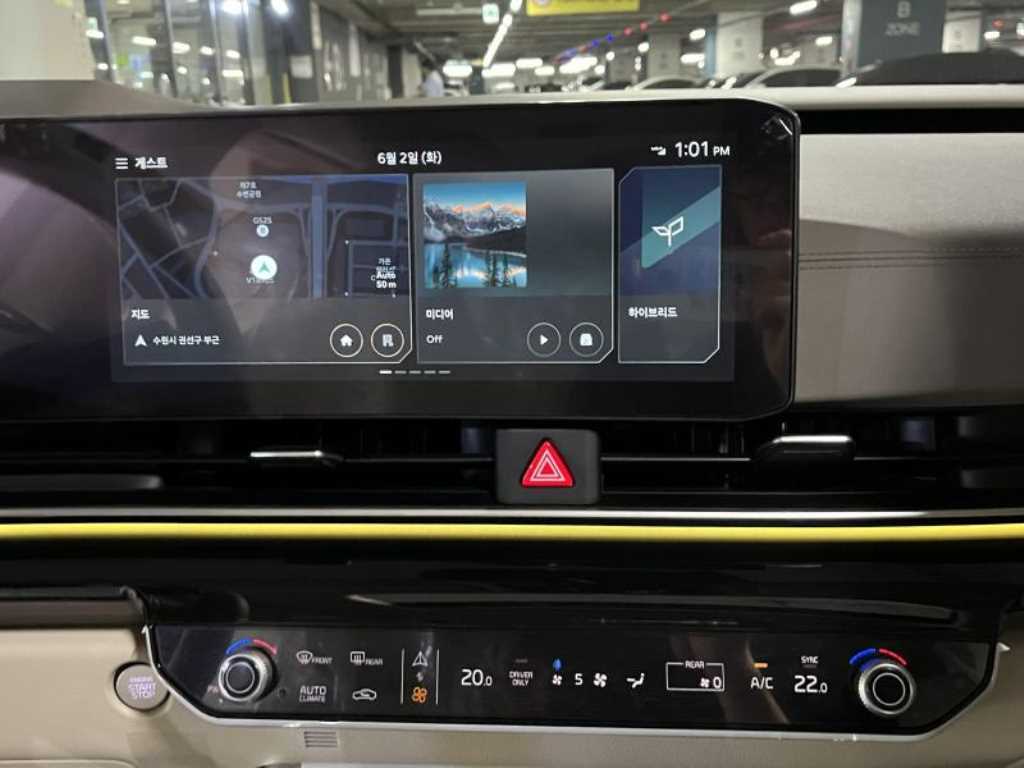 KIA Carnival - Vista 11