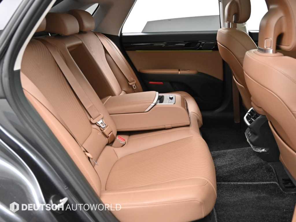 HYUNDAI Grandeur - Vista 12