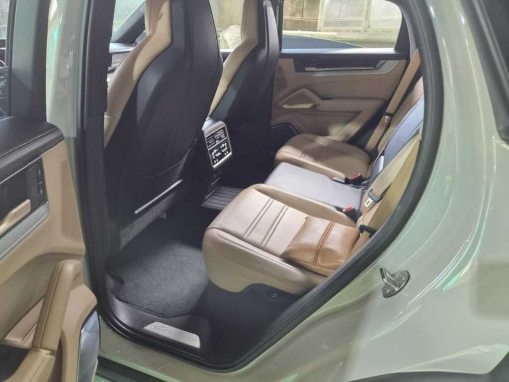 Porsche Cayenne - Vista 8