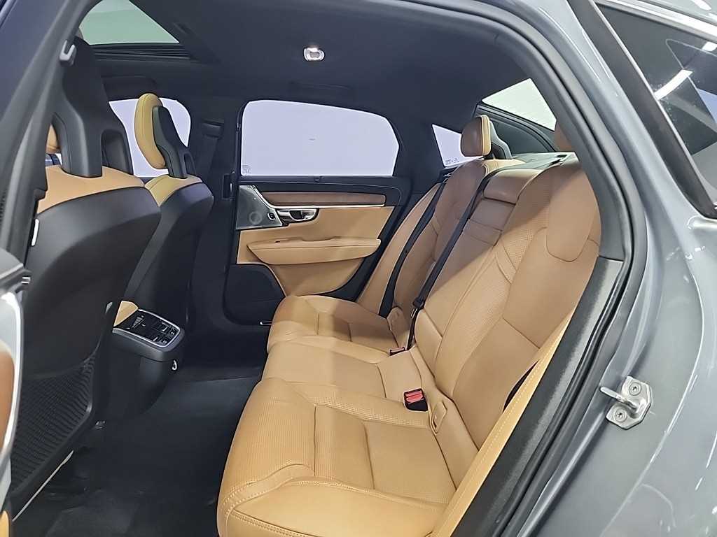 Volvo S90 - Vista 12
