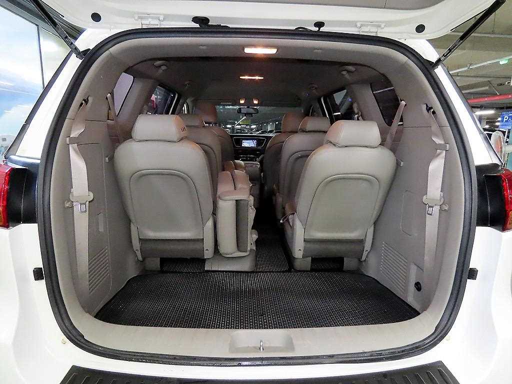 KIA Carnival 2015 Blanco - Importación desde Corea - HF Imports Iquique - Foto 17