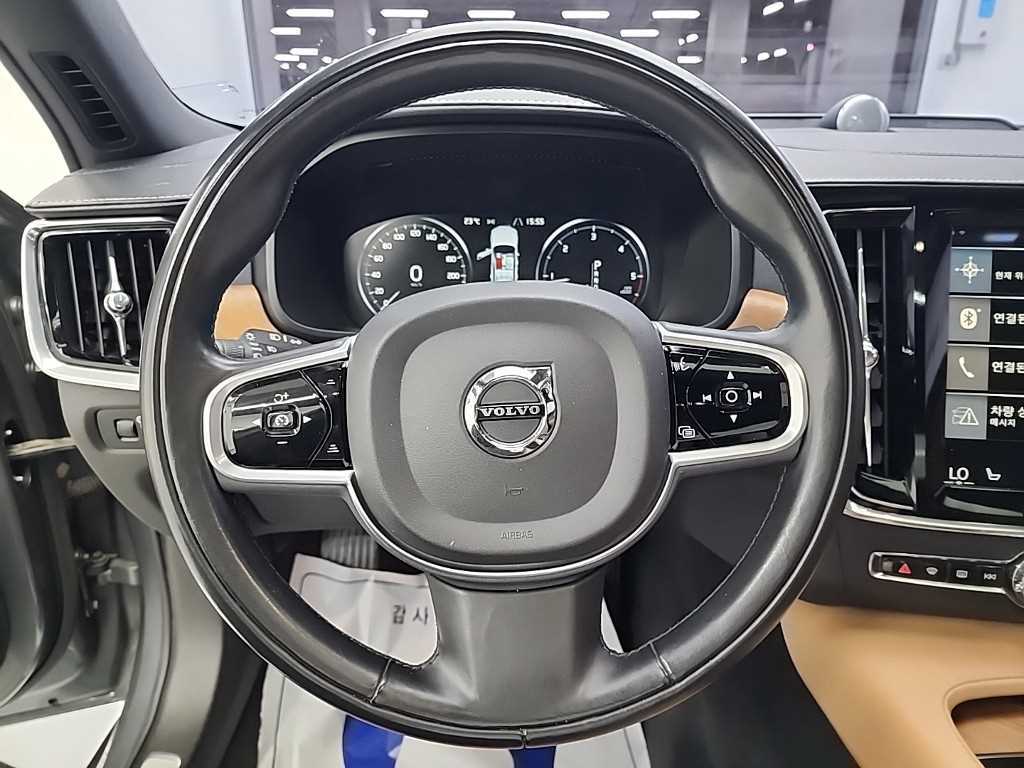 Volvo S90 - Vista 9