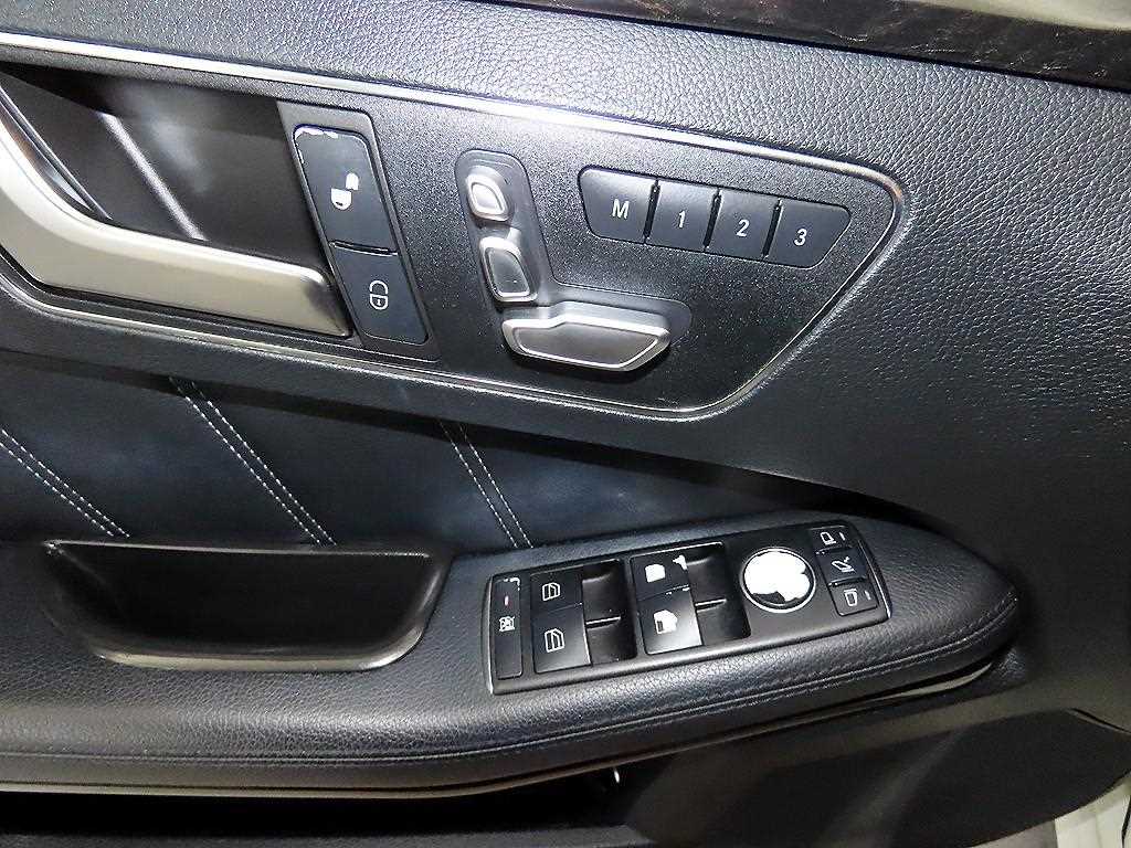 Mercedes Benz E class 2014 Blanco - Importación desde Corea - HF Imports Iquique - Foto 14