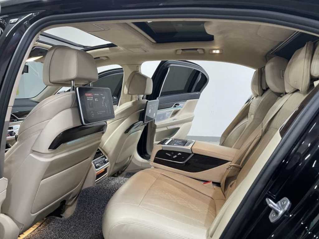 BMW 7 Series 2016 Negro - Importación desde Corea - HF Imports Iquique - Foto 19