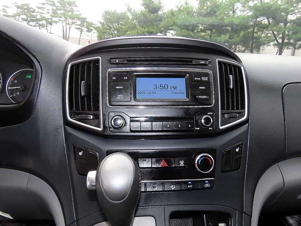 HYUNDAI Starex 2020 Gris - Importación desde Corea - HF Imports Iquique - Foto 13