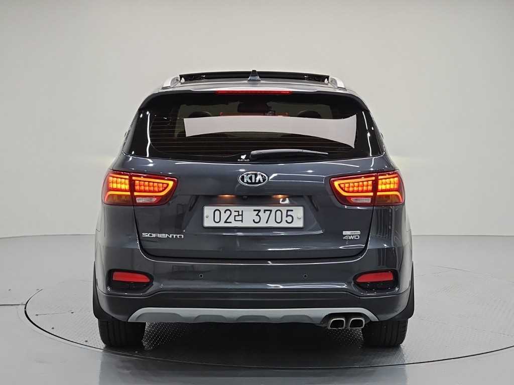 KIA Sorento - Vista 3